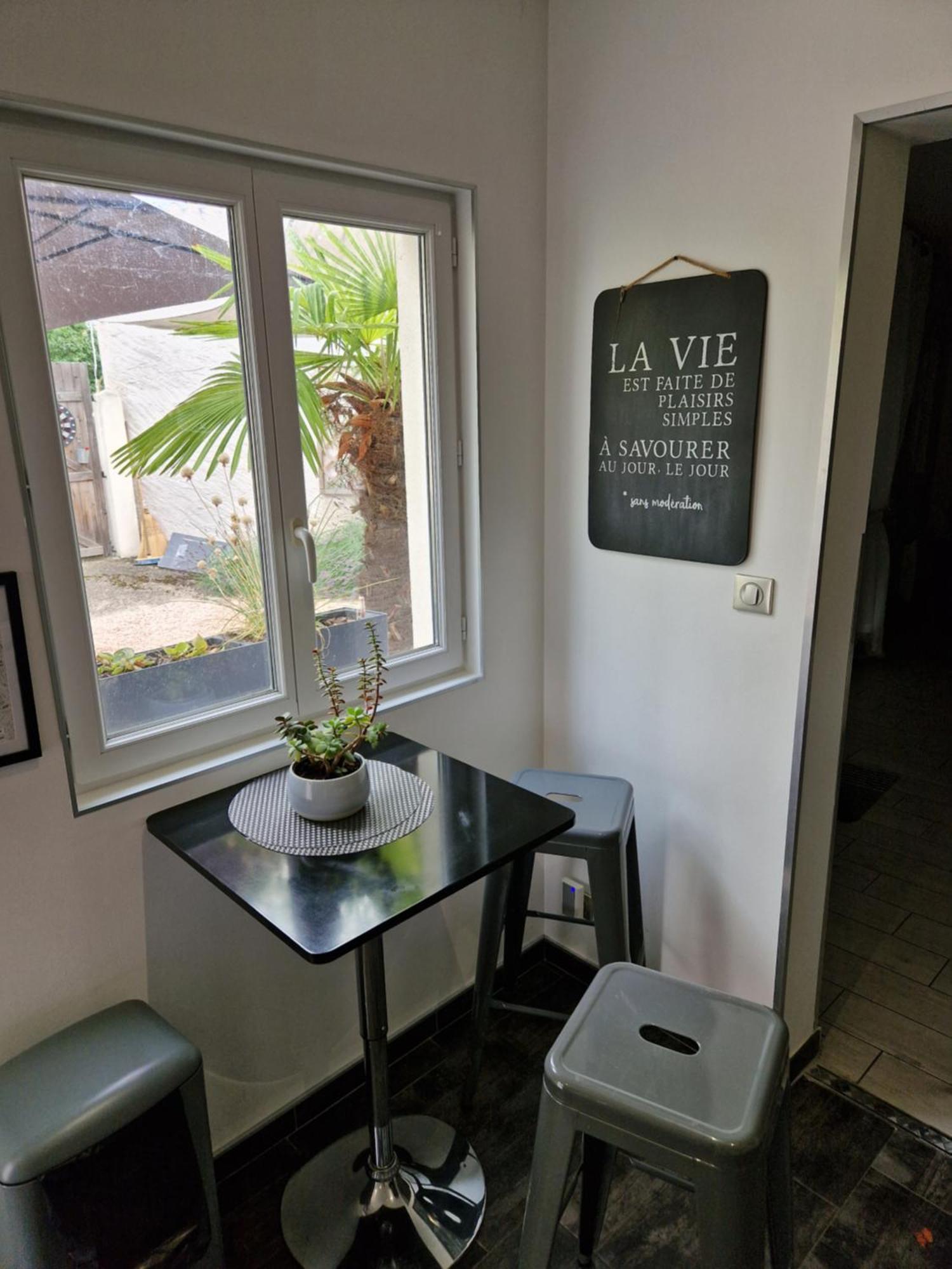 "O Tour'S Angels" Febvotte Apartment Tours Exterior photo
